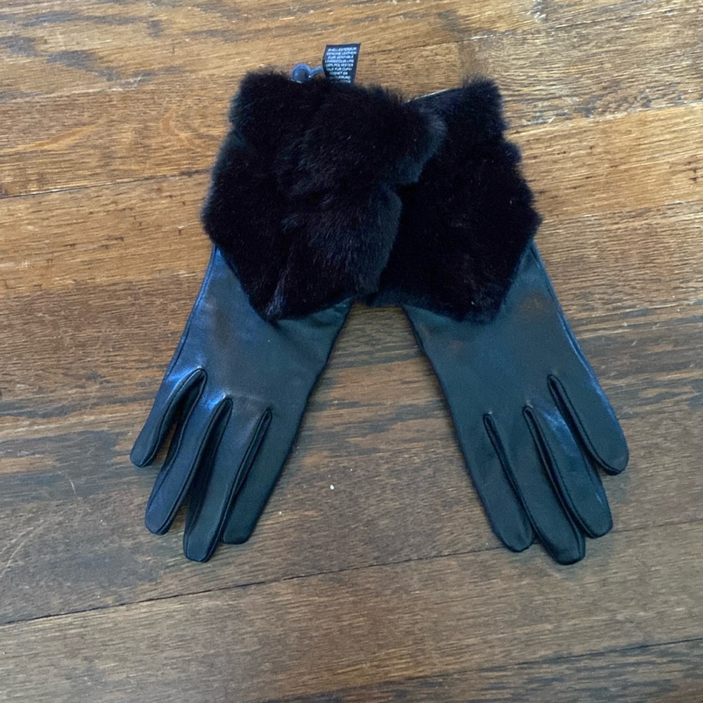 Black Faux leather gloves